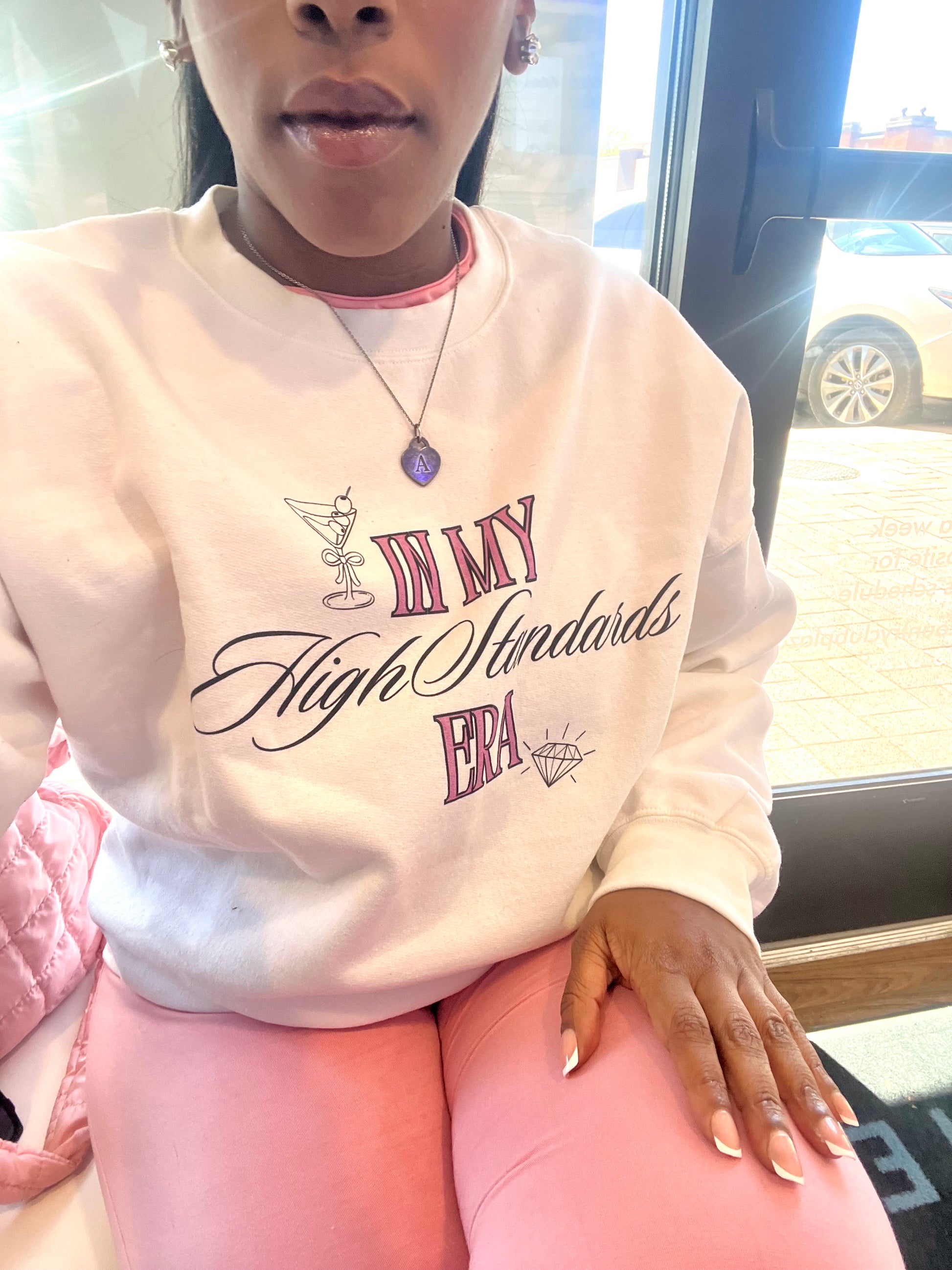 Elevate your everyday look with CONFEMINCE crewnecks—soft, stylish, and made for the high-value woman who wants comfort, confidence, and luxury vibes. This CONFEMINCE crewneck blends comfort and confidence—perfect for the feminine, high-value woman who turns heads and sets standards wherever she goes.